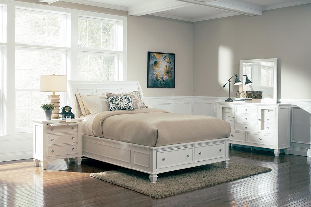 Sandy Beach White California King Sleigh Bed With Footboard Storage