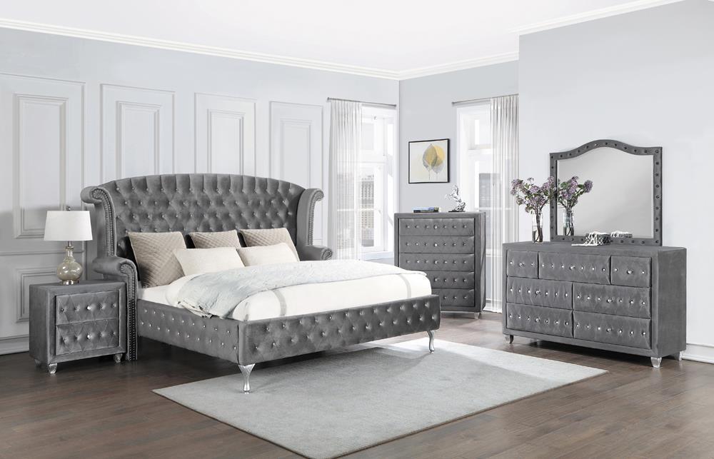 Deanna Bedroom Traditional Metallic Eastern King Bed