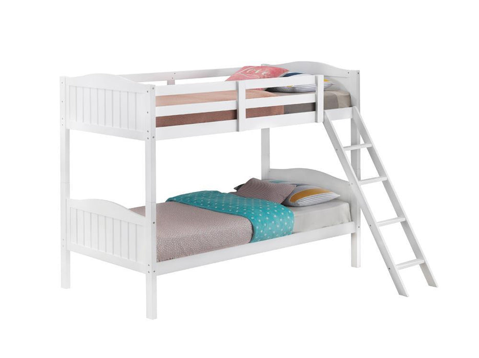 G405051 Twin/Twin Bunk Bed
